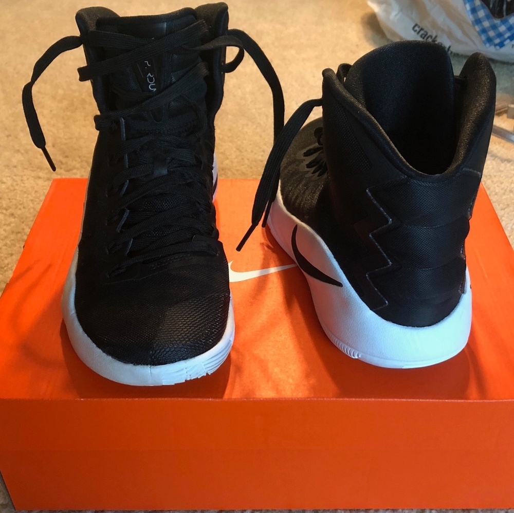 Women's Nike Hyperdunk 2016